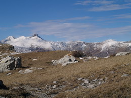 Il Pizzo d'Ormea appena imbiancato. Quest'anno la neve si è fatta desiderare ...